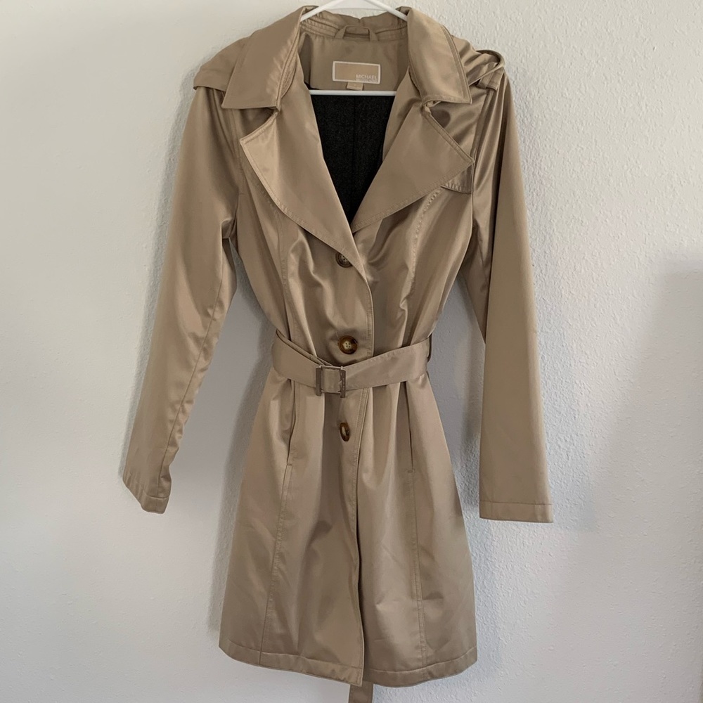 Michael Kors champagne trench M